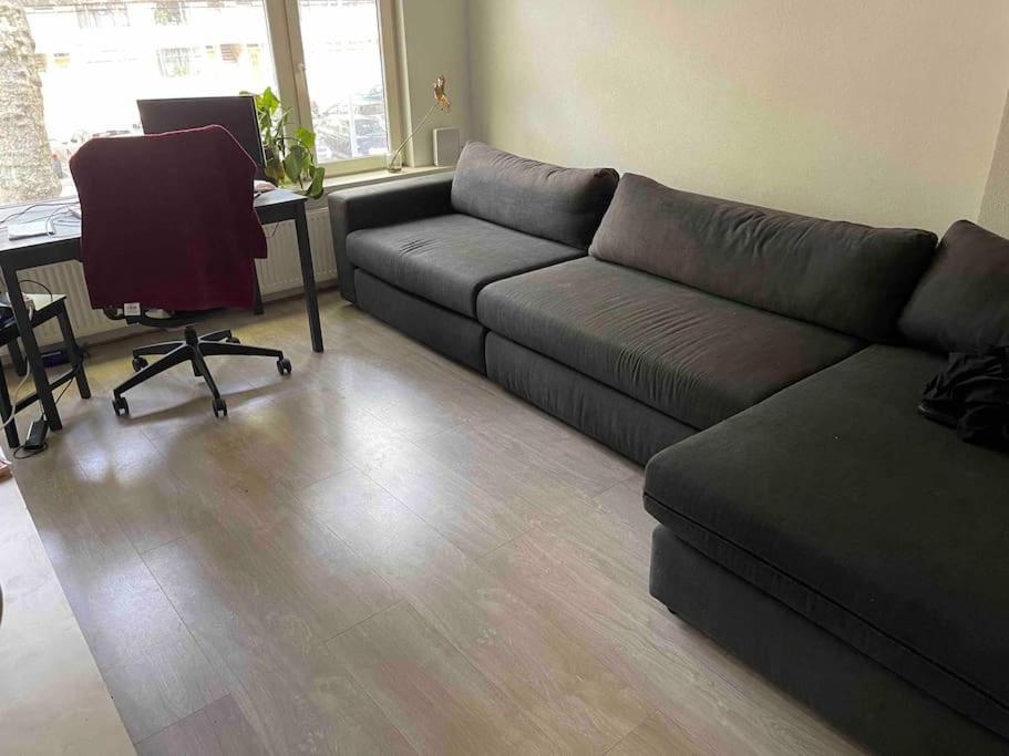 Private Double Bed Room Only With Balcony In Apartment Róterdam Exterior foto